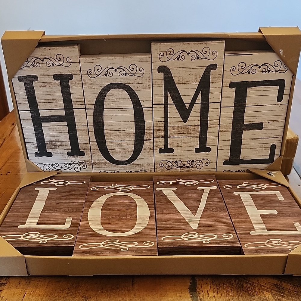 Wooden HOME and LOVE Wall Decor